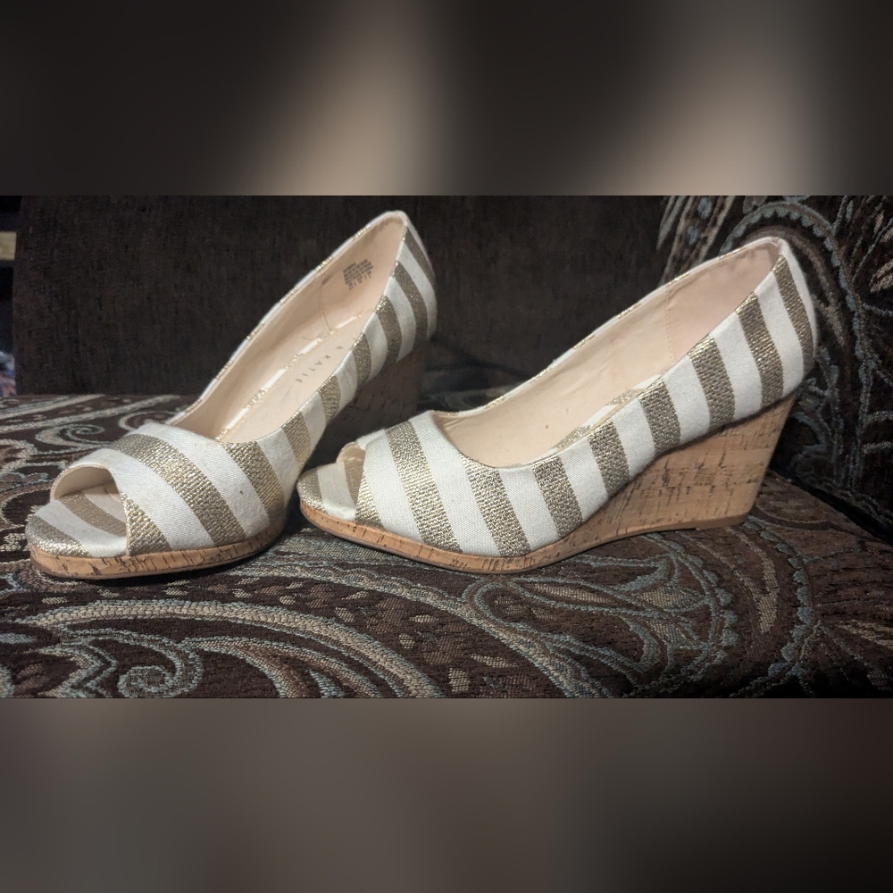 Kelly & Katie Beige and White Striped Wedges